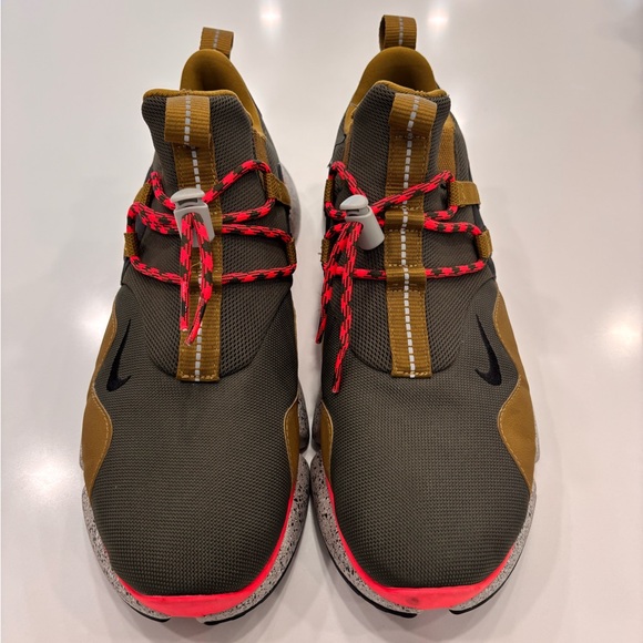 Nike Other - Nike Pocket Knife Desert Moss in Men’s Size 12